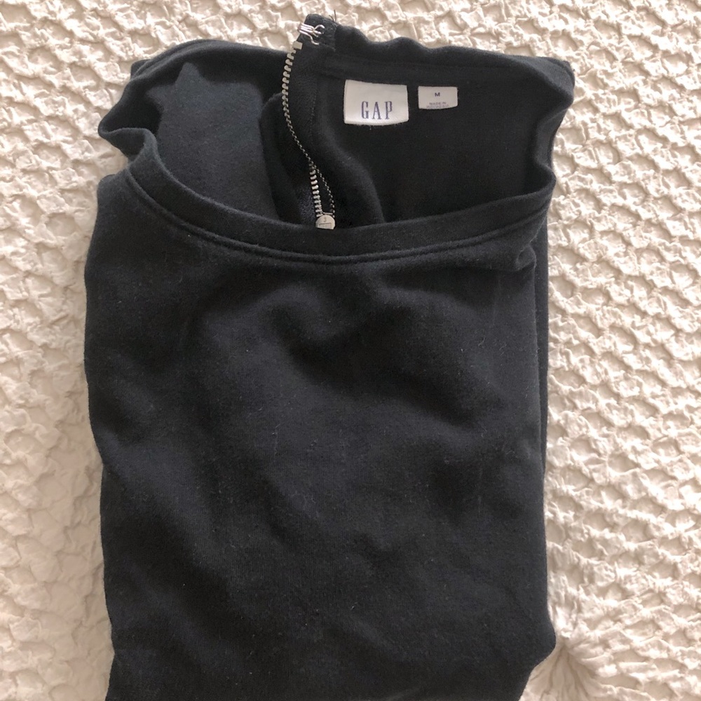 Black Gap Tank Top